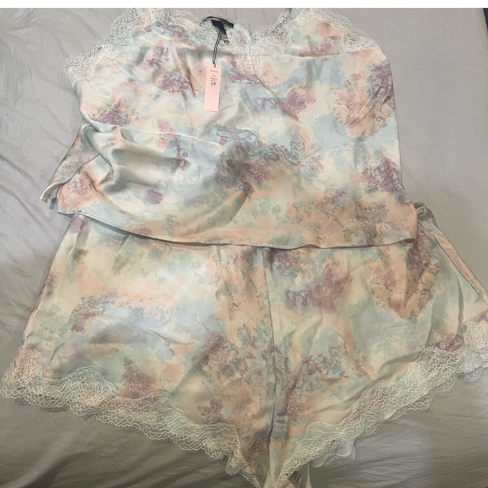 Victoria's Secret short set/XS